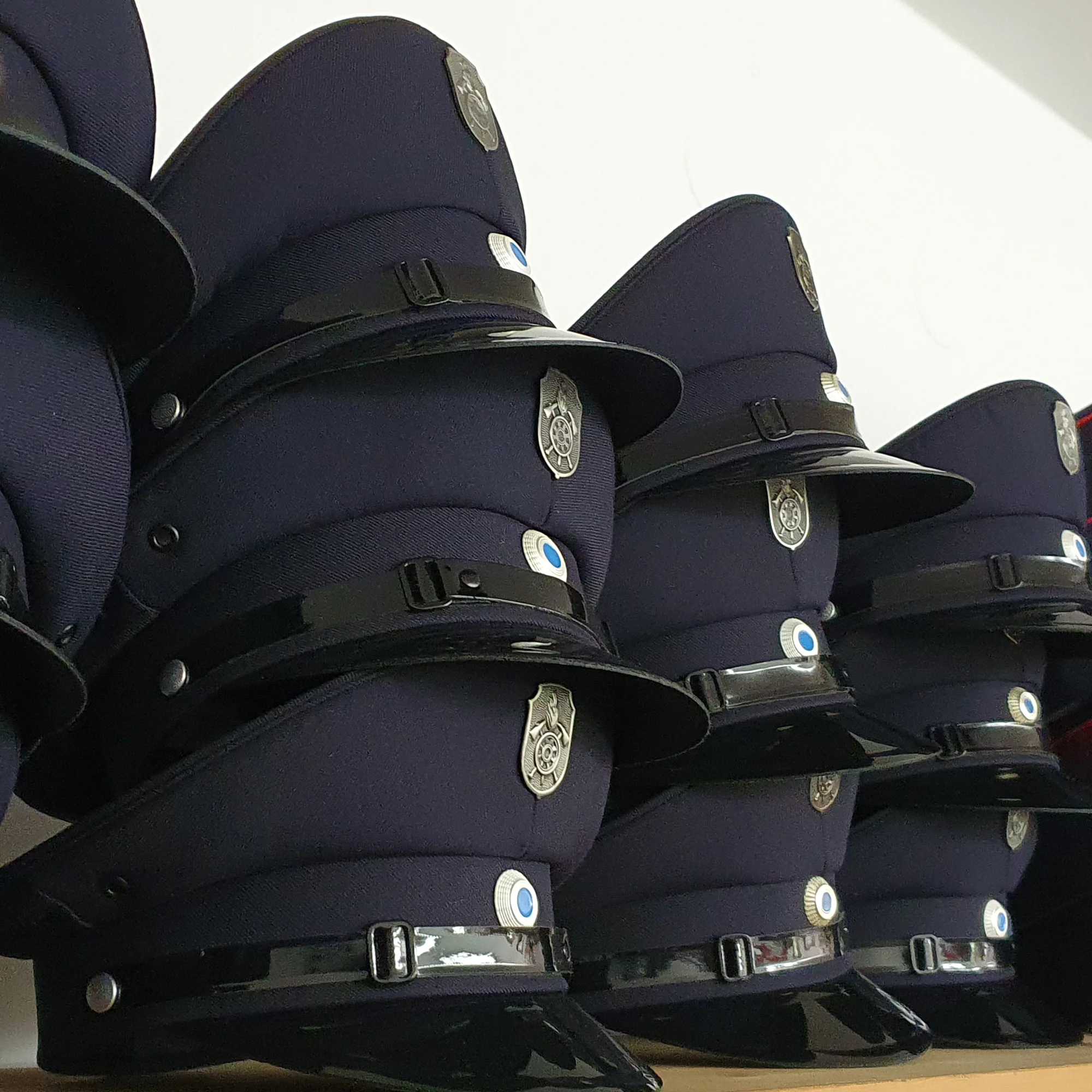 Feuerwehr Bayern Schirmmützen und Bergmützen